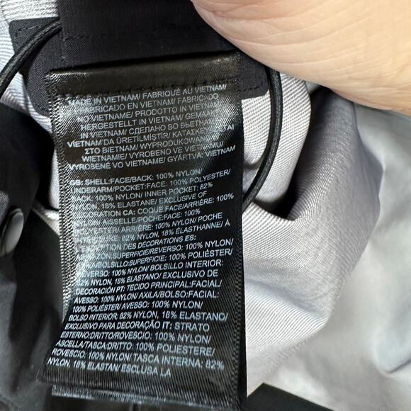 The North Face Summit Torre Egger Futurelight Women's Outdoor Jacket Large - Picture 9 of 13